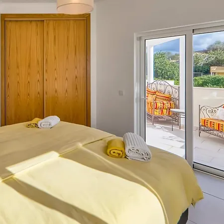 838 Larissa * Portimão